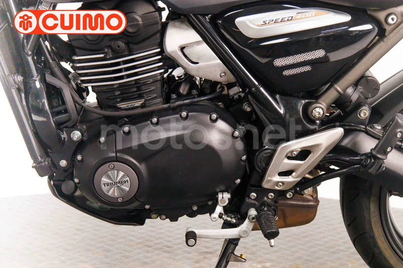 Triumph Speed 400 - Vista 23