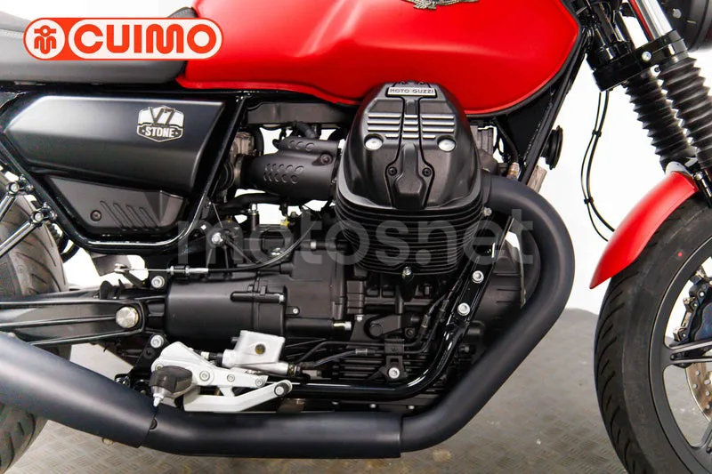 Moto Guzzi V7 - Vista 23
