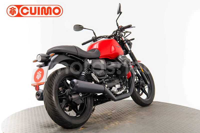 Moto Guzzi V7 - Vista 6