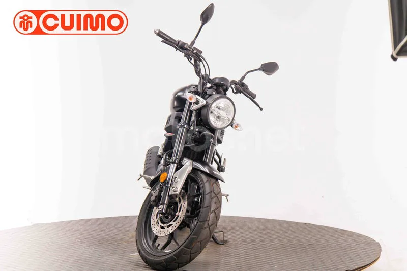 Yamaha XSR125 - Vista 20