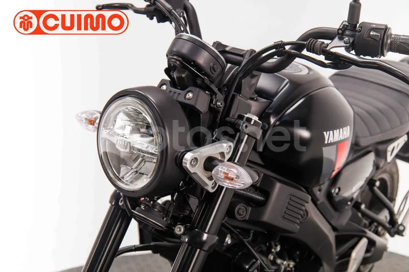 Yamaha XSR125 - Vista 44