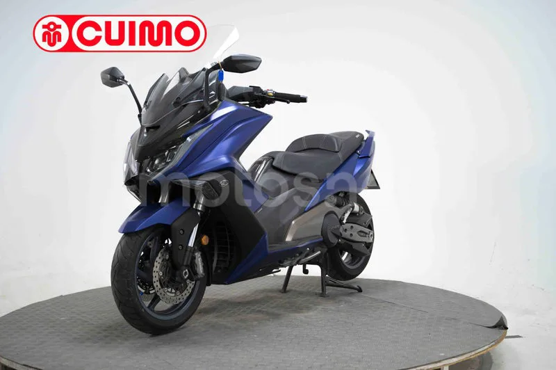 Kymco AK 550 - Vista 9