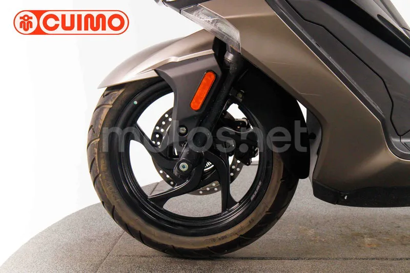 Kymco Super Dink 125 - Vista 21