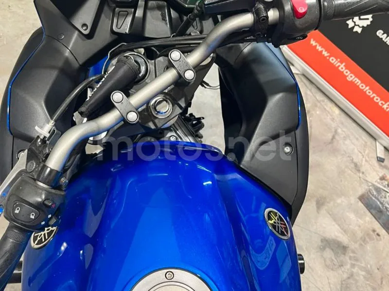 Yamaha XJ6 Diversion S - Vista 9