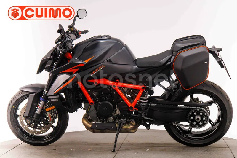 KTM 1390 Super Duke R - Vista 8