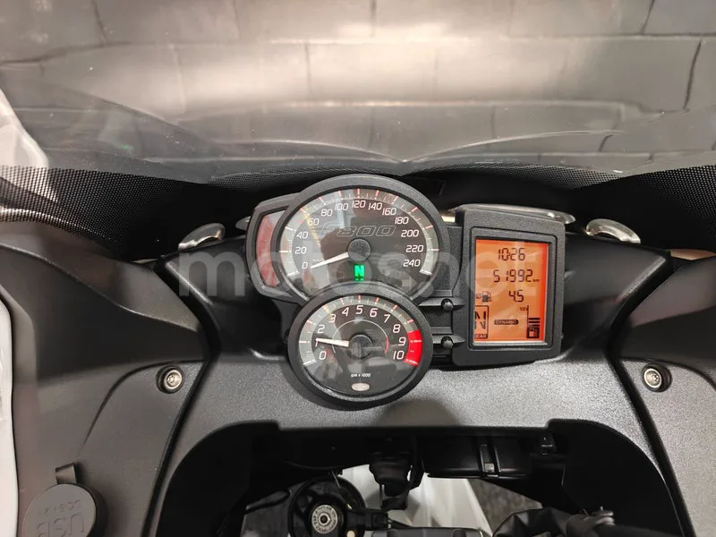 BMW F 800 GT - Vista 8