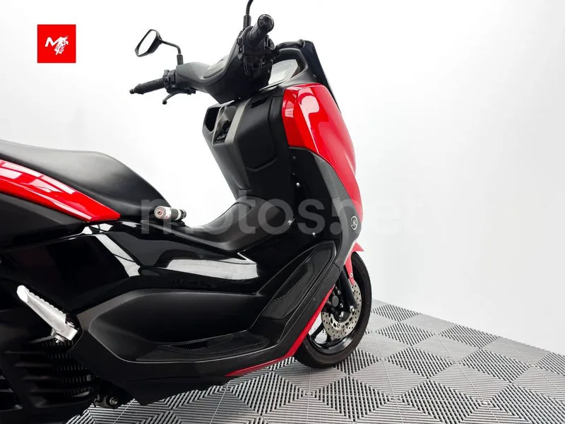 Yamaha NMAX - Vista 5