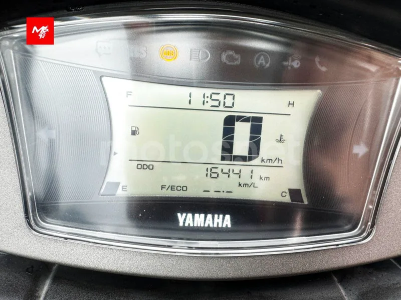Yamaha NMAX - Vista 9