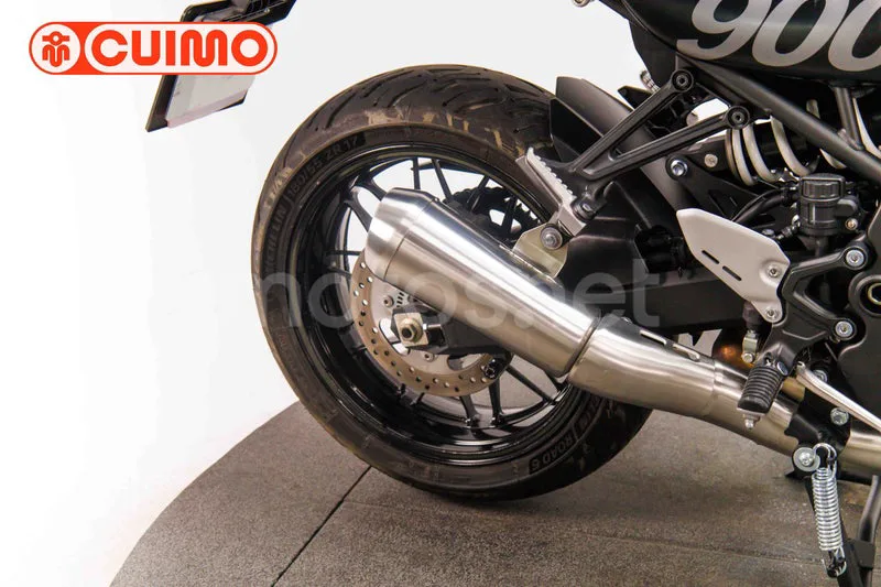 Kawasaki Z900RS - Vista 16