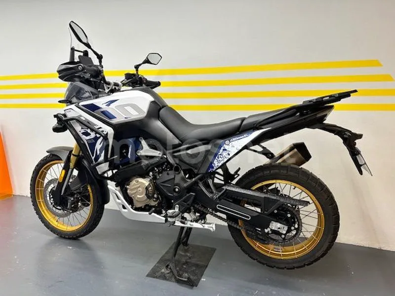Voge DS800 Rally - Vista 3