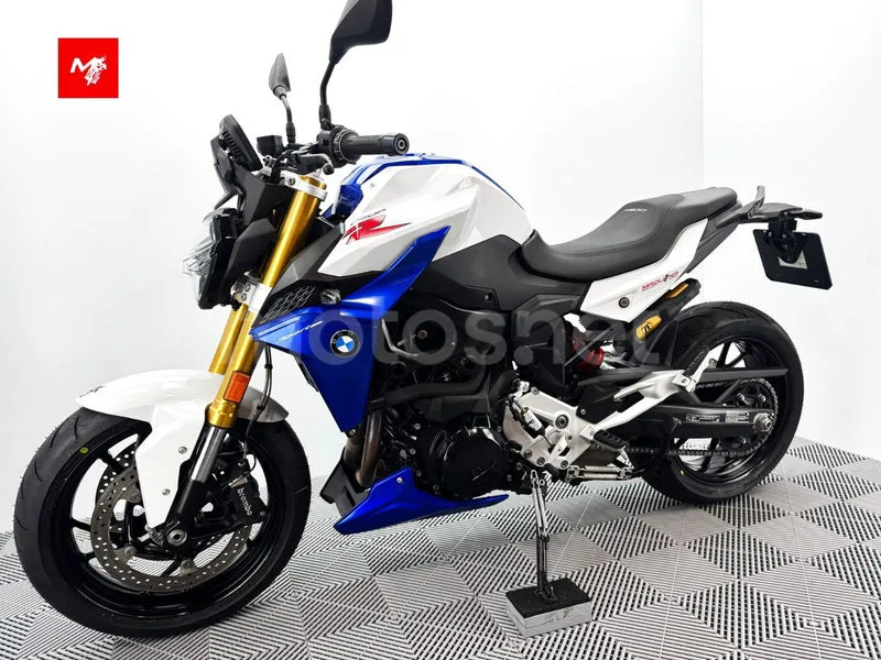 BMW F 900 R - Vista 16