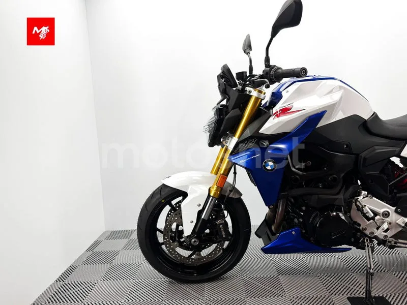 BMW F 900 R - Vista 17