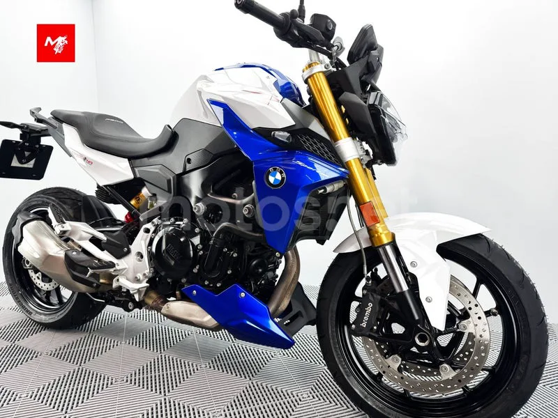 BMW F 900 R - Vista 3