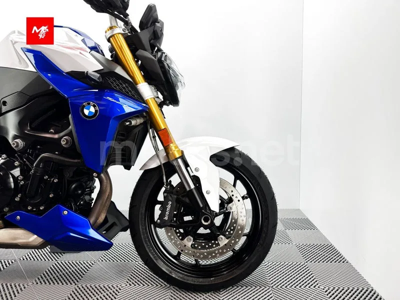 BMW F 900 R - Vista 4
