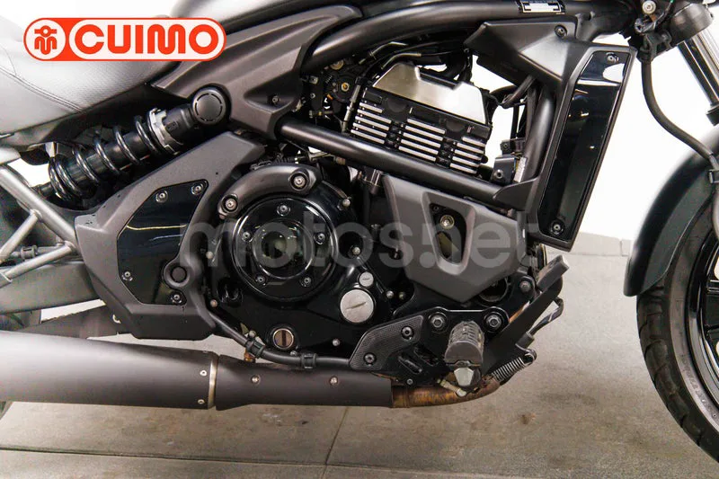 Kawasaki Vulcan S - Vista 13