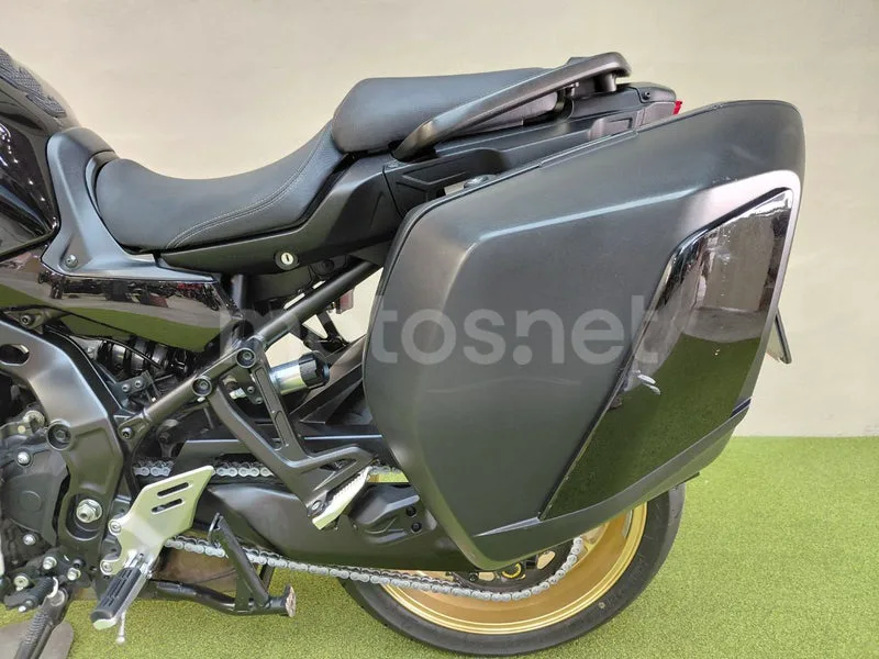 Yamaha Tracer 9 - Vista 17