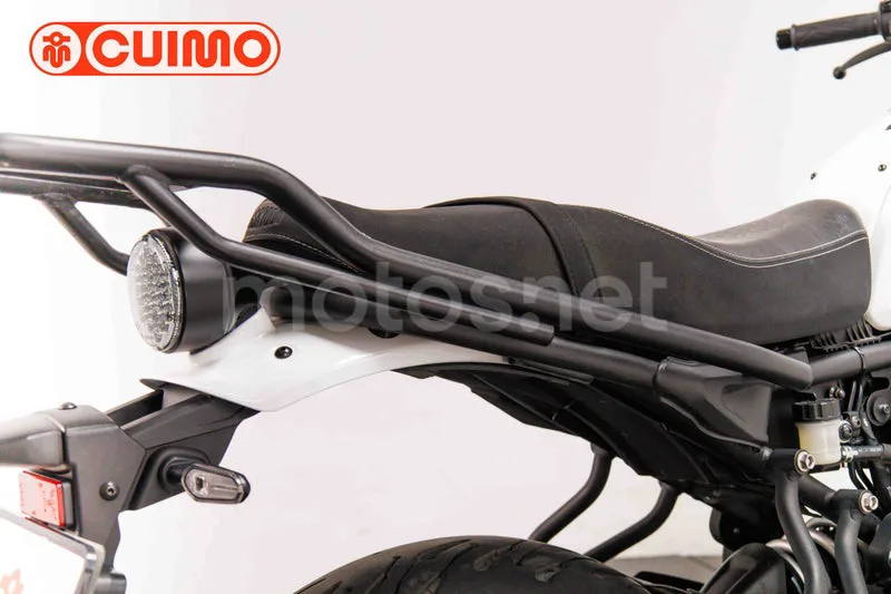 Yamaha XSR700 - Vista 16