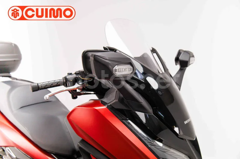 Honda Forza 125 - Vista 22