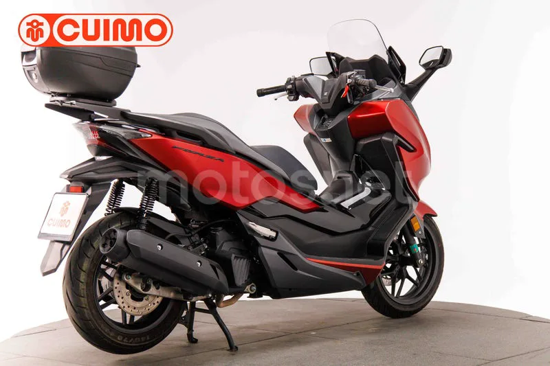 Honda Forza 125 - Vista 8