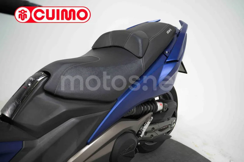 Kymco AK 550 - Vista 23