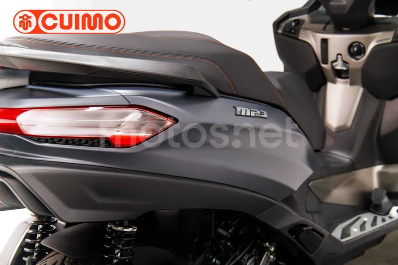 Piaggio MP3 530 Exclusive - Vista 16
