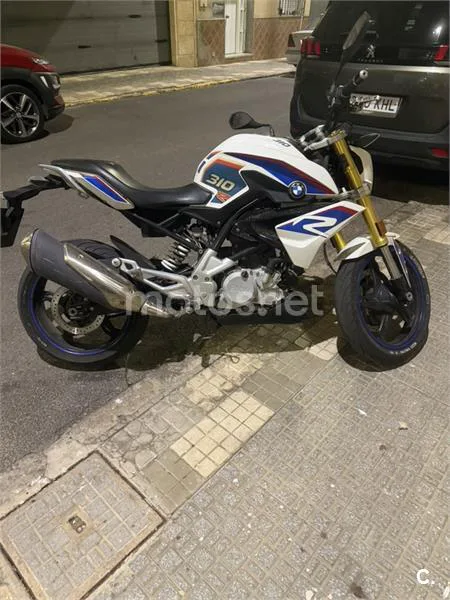 BMW G 310 R - Vista 3