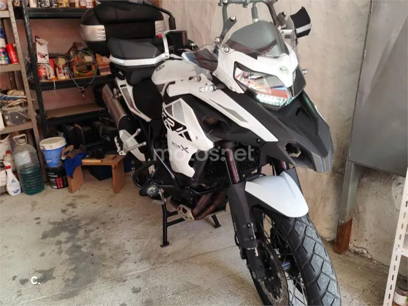 Benelli TRK 502 - Vista 11