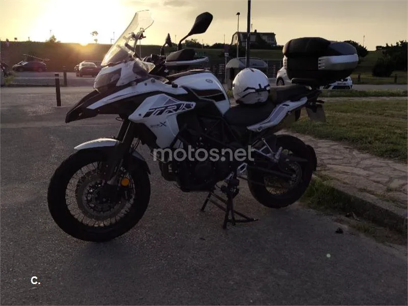 Benelli TRK 502 - Vista 4