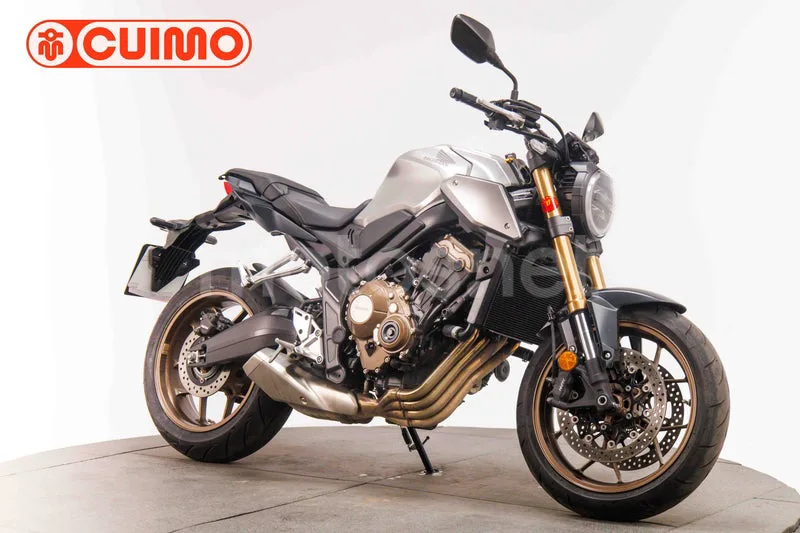 Honda CB650R 6599 € 2019 Madrid - 1
