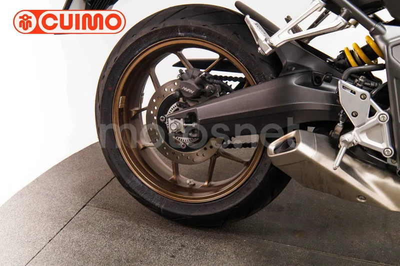 Honda CB650R - Vista 16