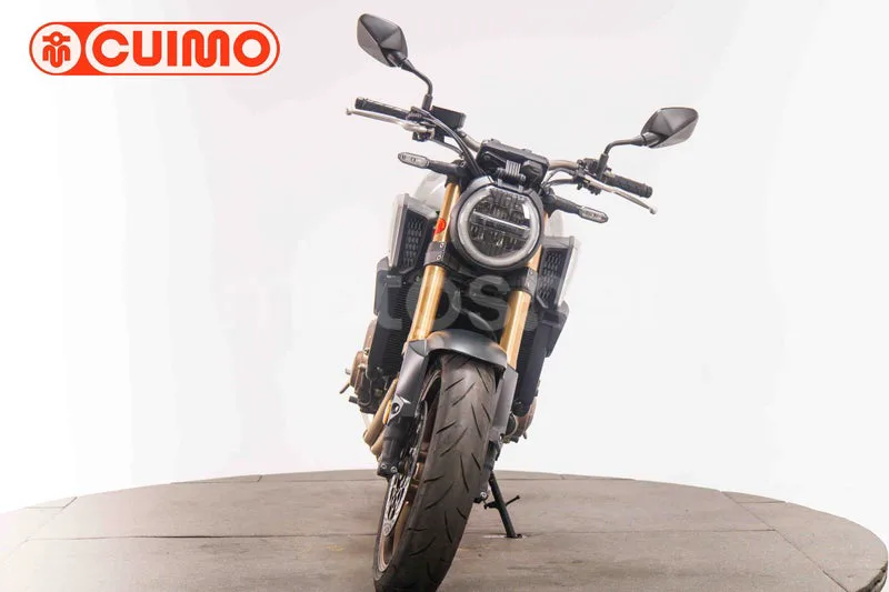 Honda CB650R - Vista 10