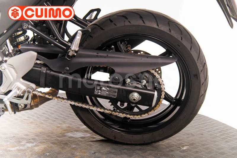 Suzuki SV650 - Vista 25