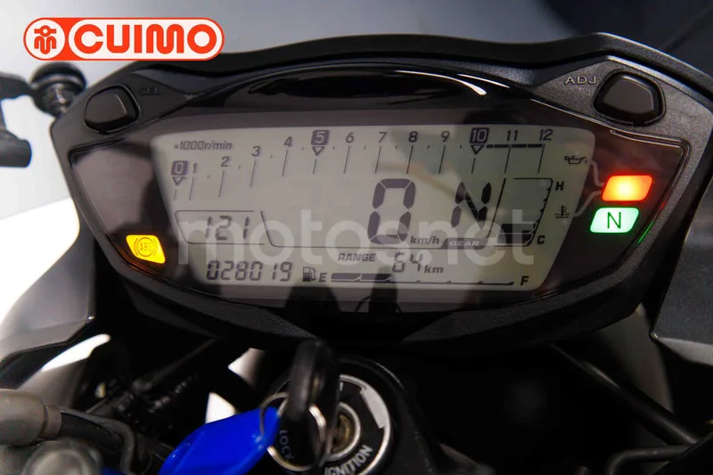 Suzuki SV650 - Vista 27