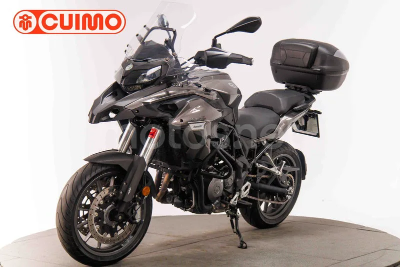 Benelli TRK 502 - Vista 9