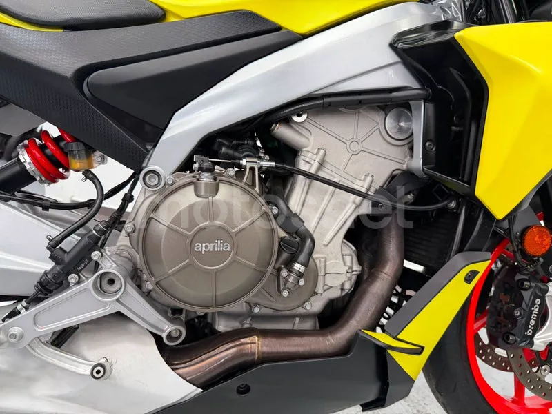 Aprilia Tuono 660 - Vista 5