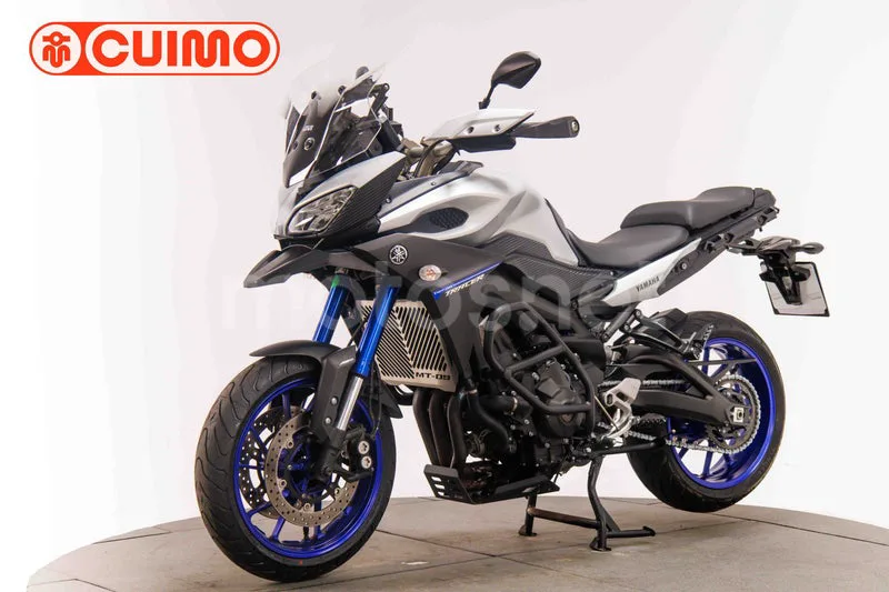 Yamaha Tracer 900 - Vista 9