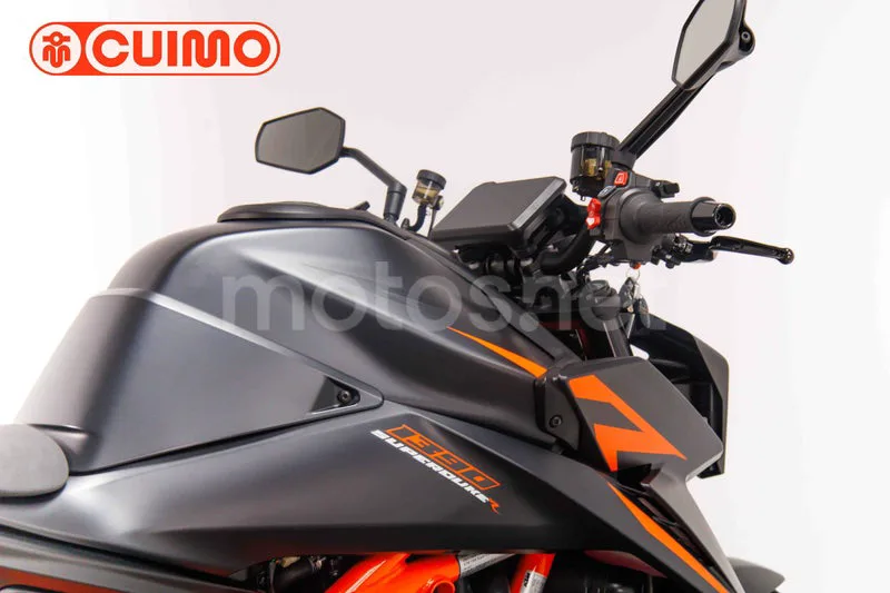 KTM 1390 Super Duke R - Vista 15