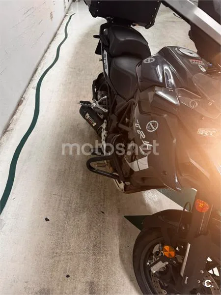 Benelli TRK 502 - Vista 3