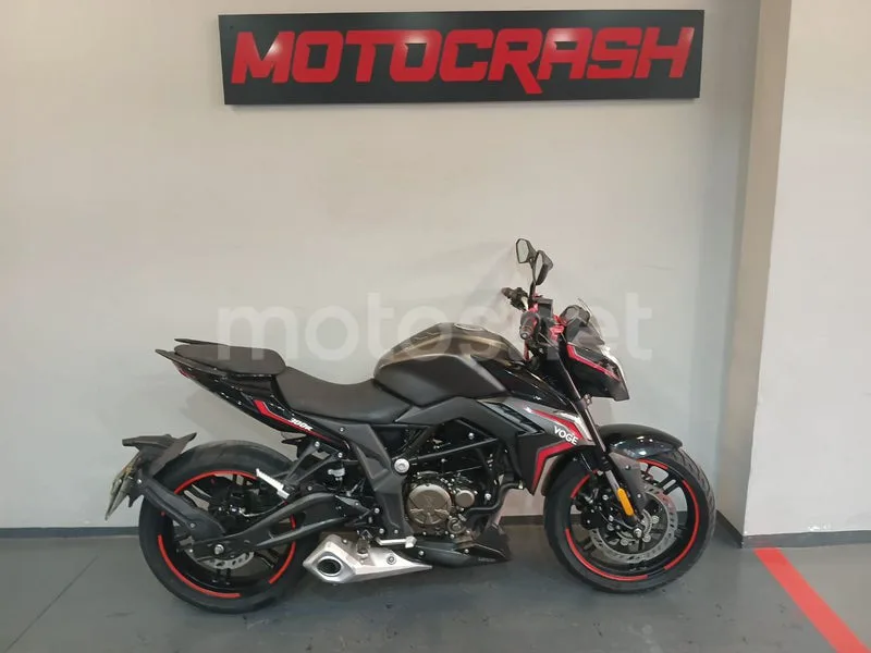 Voge 300R 2090 € 2020 Zaragoza - 2
