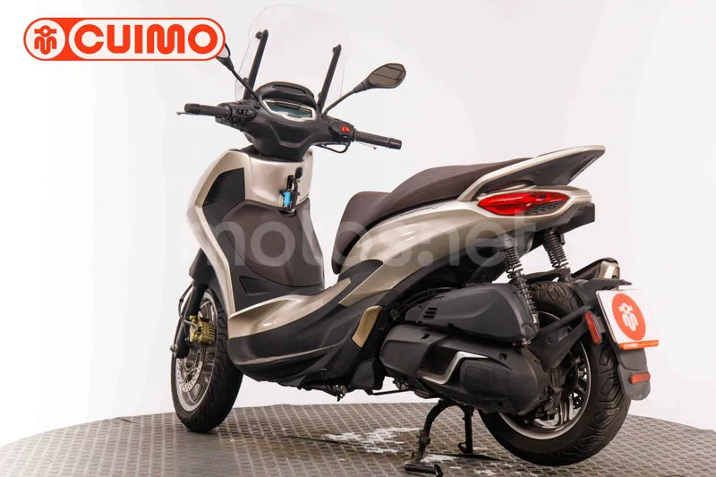 Piaggio Beverly 400 - Vista 6