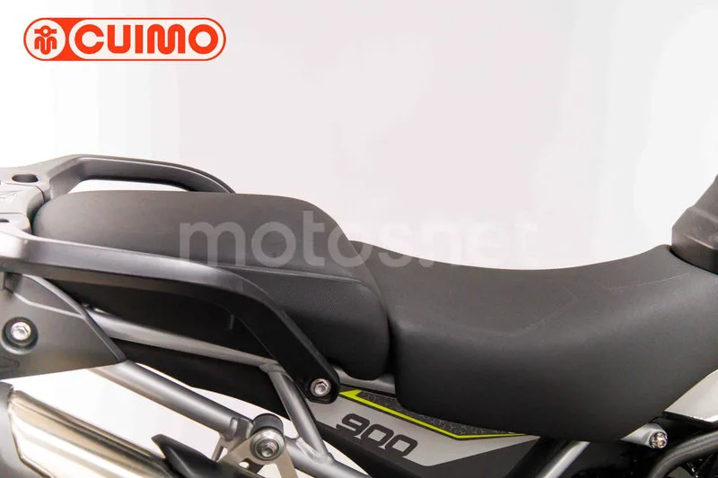 Triumph Tiger 900 - Vista 19