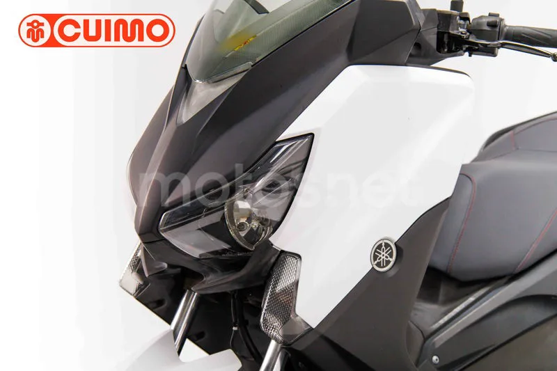 Yamaha XMAX 125 - Vista 21