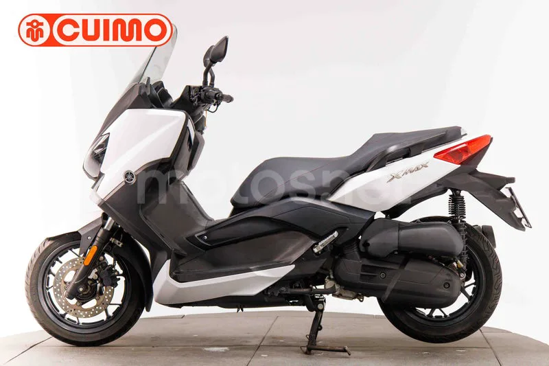 Yamaha XMAX 125 - Vista 8