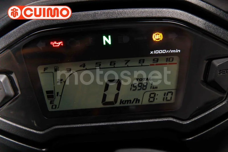 Honda CBR500R - Vista 25