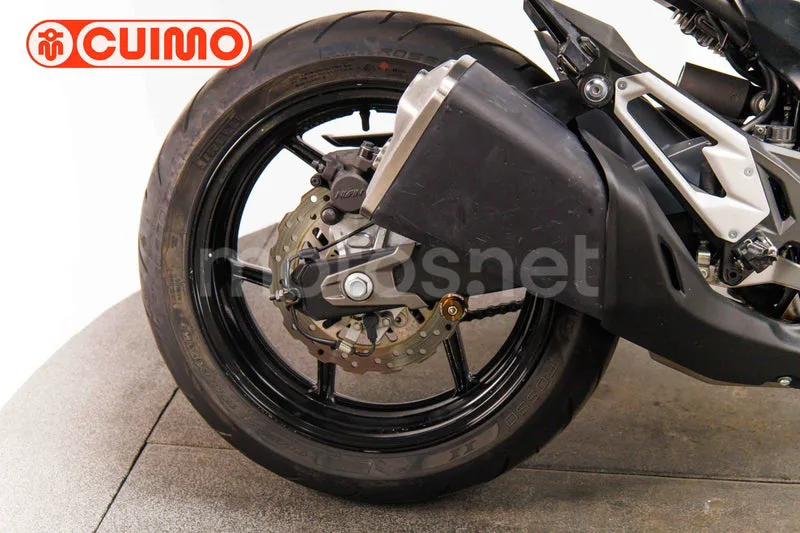 Kawasaki Z800 - Vista 16