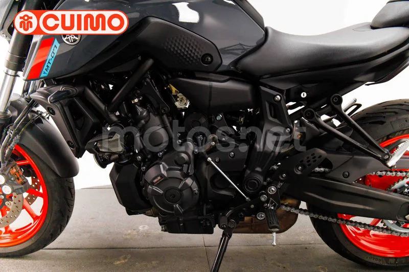 Yamaha MT-07 - Vista 24