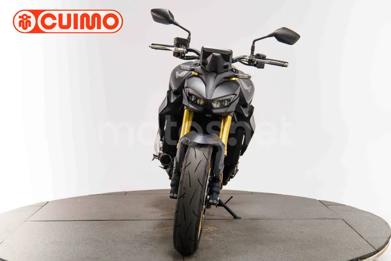 Honda CB1000 Hornet - Vista 10