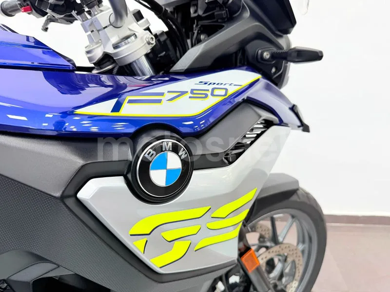 BMW F 750 GS - Vista 10