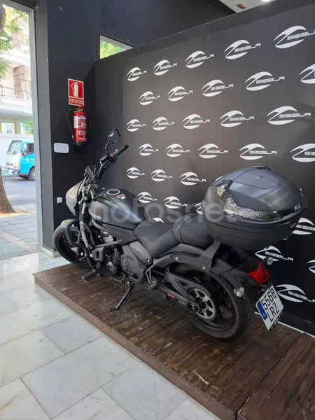 Kawasaki Vulcan S - Vista 9