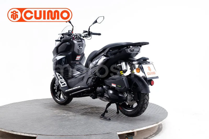 Keeway Vieste 300 - Vista 9